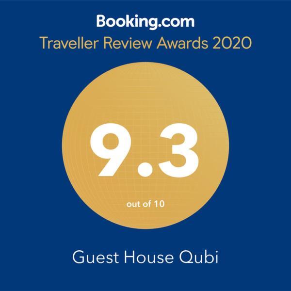 Guest House Qubi Kazbegi Exteriör bild